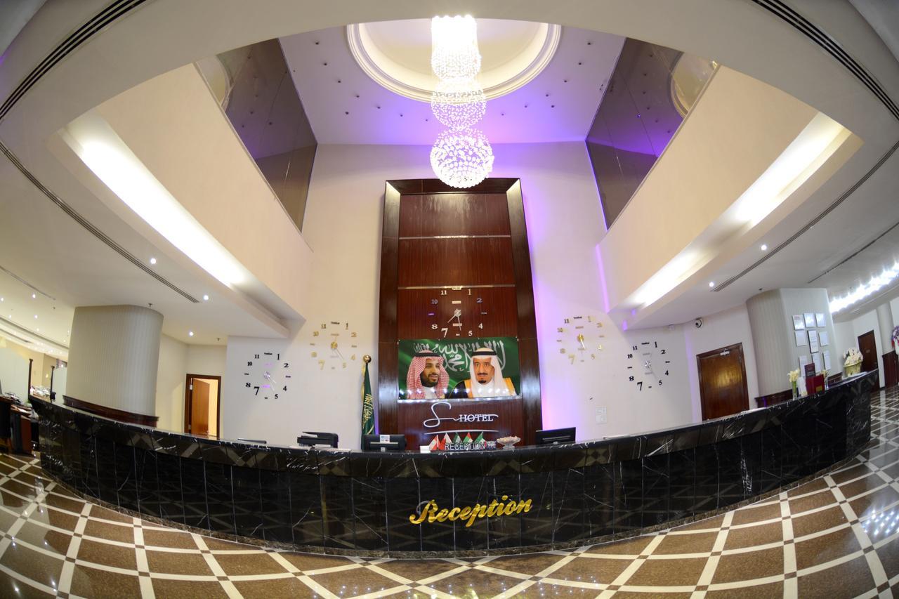 Signature Al Khobar Hotel Bagian luar foto